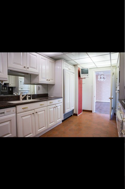Kitchen - before