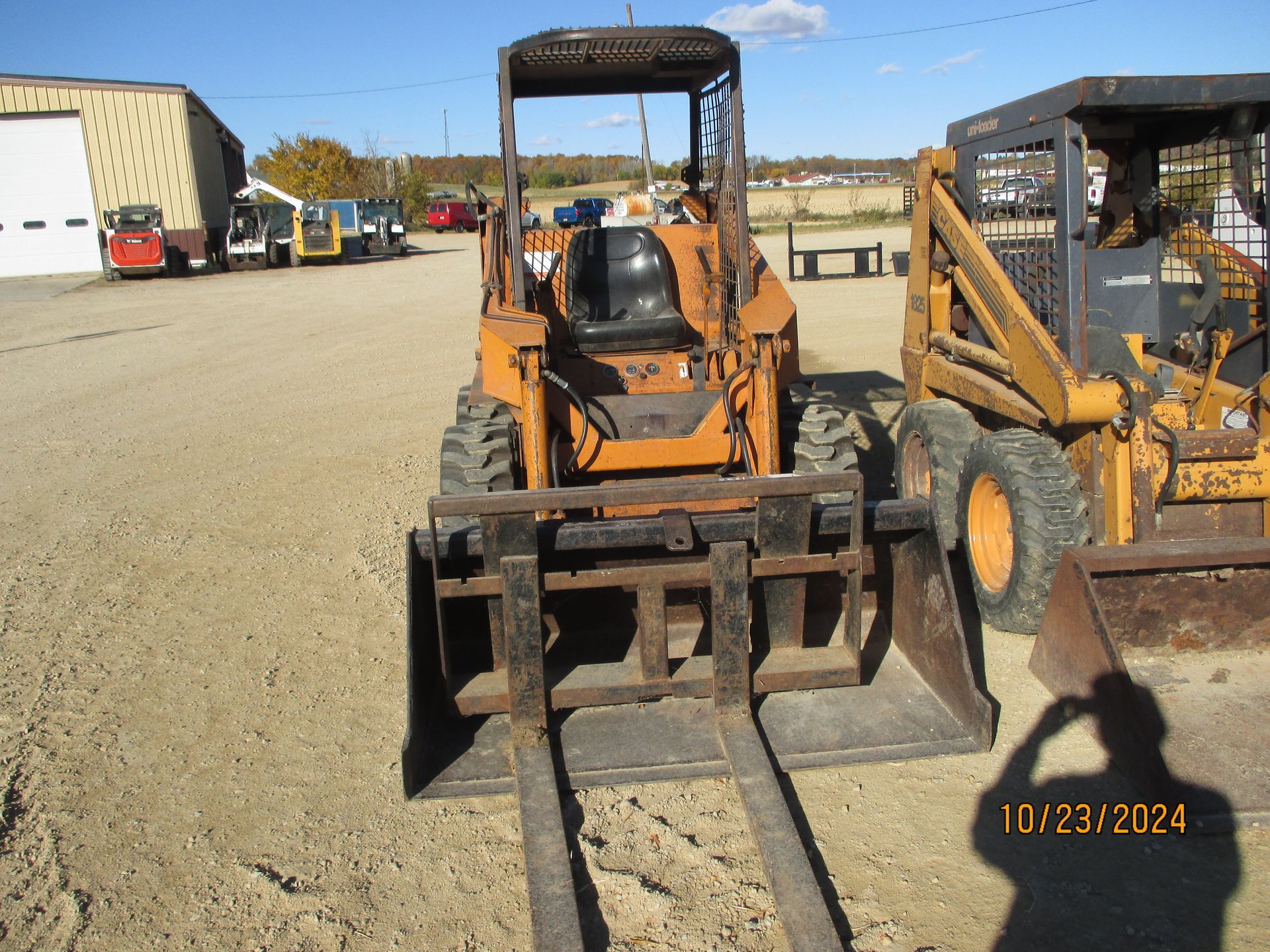 A picture of a forklift was taken on 07/23/2021