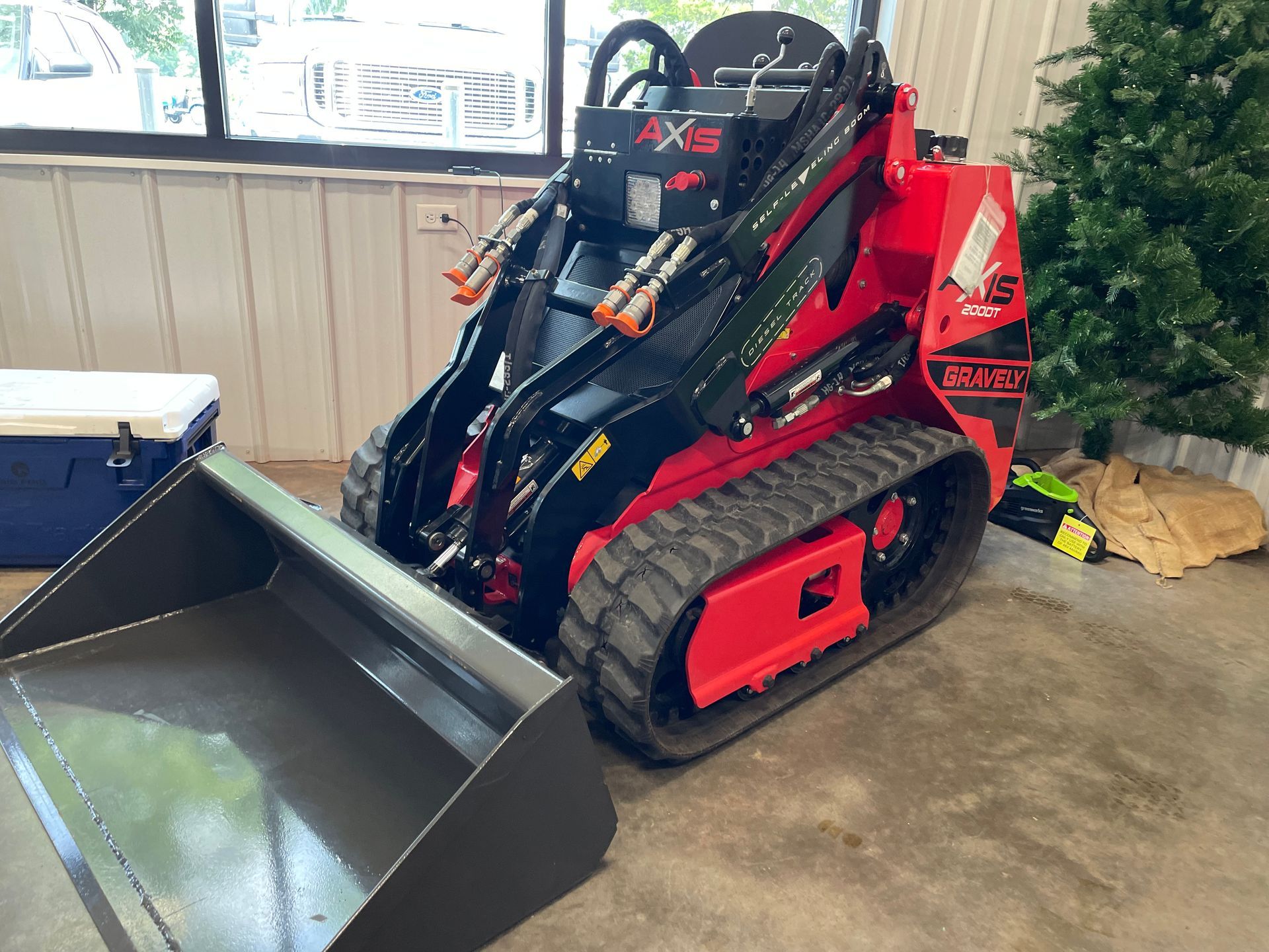 Roger Fowlers Gravely Mini Skid Steer with bucket front for sale