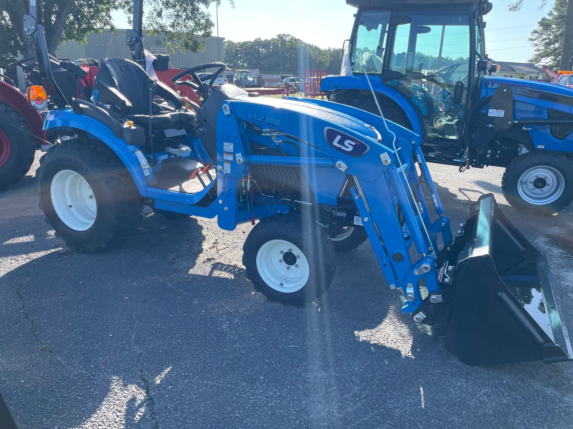 Roger Fowlers Large Selection of LS Tractor for sale