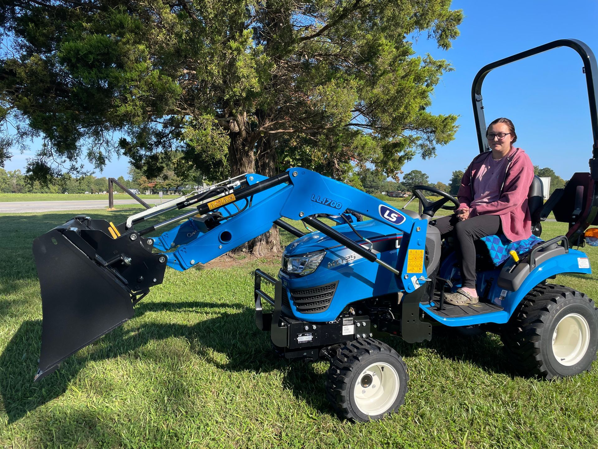 Roger Fowlers tiny LS Tractor for sale