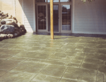 Decorative concrete flooring