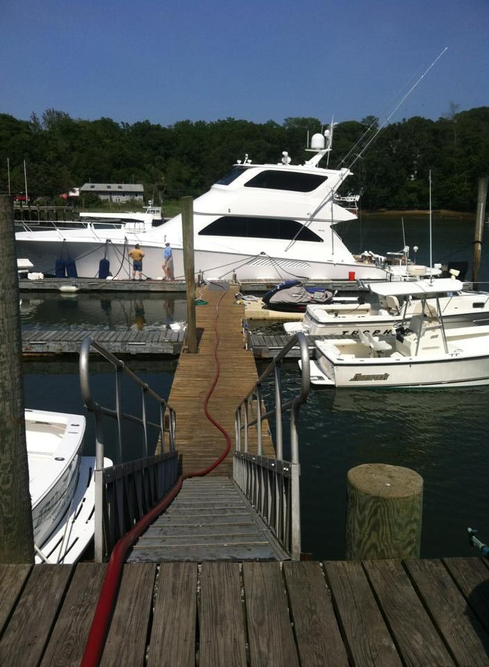 Fuel filling to boat