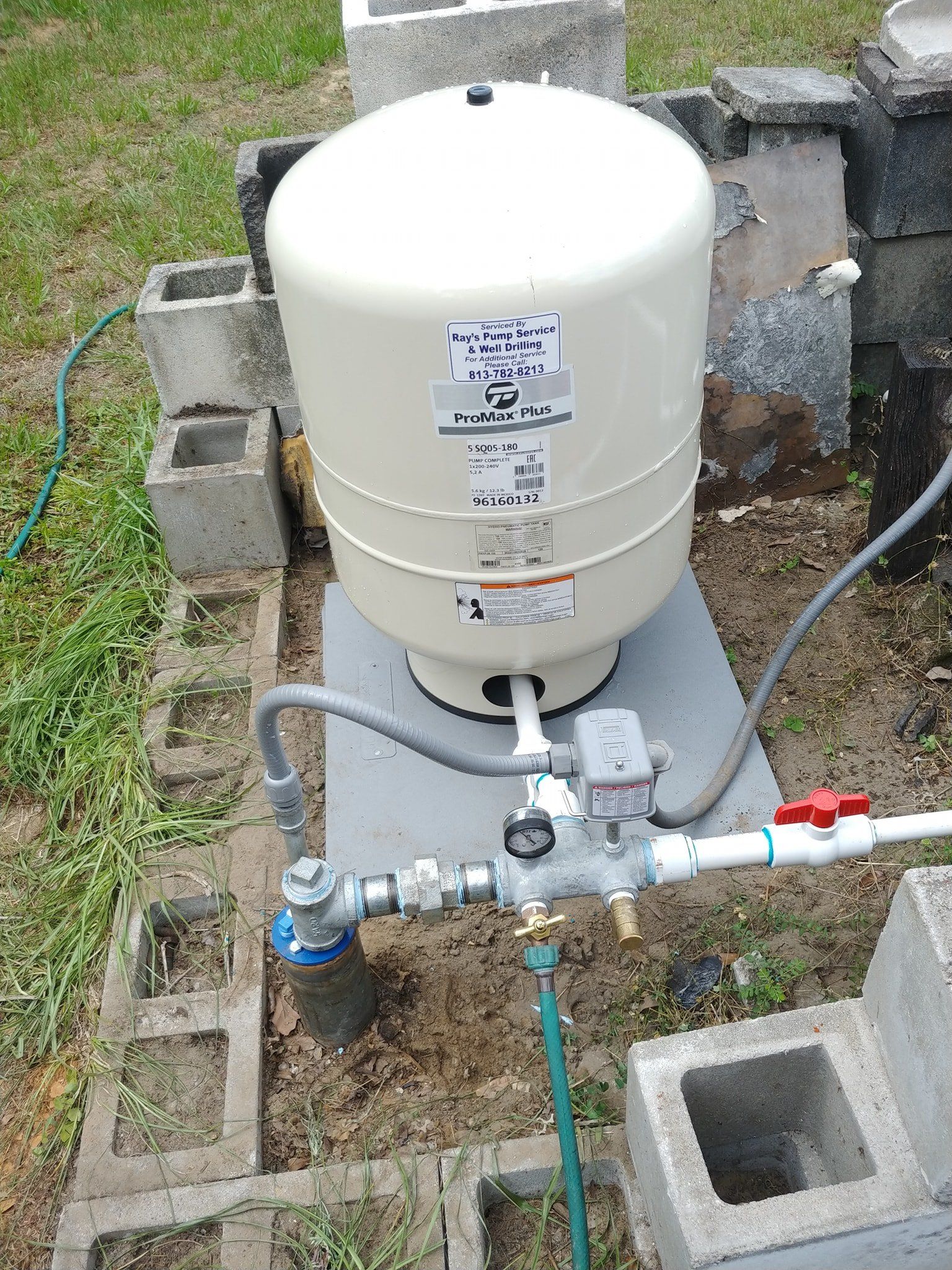 Pump service & well drilling