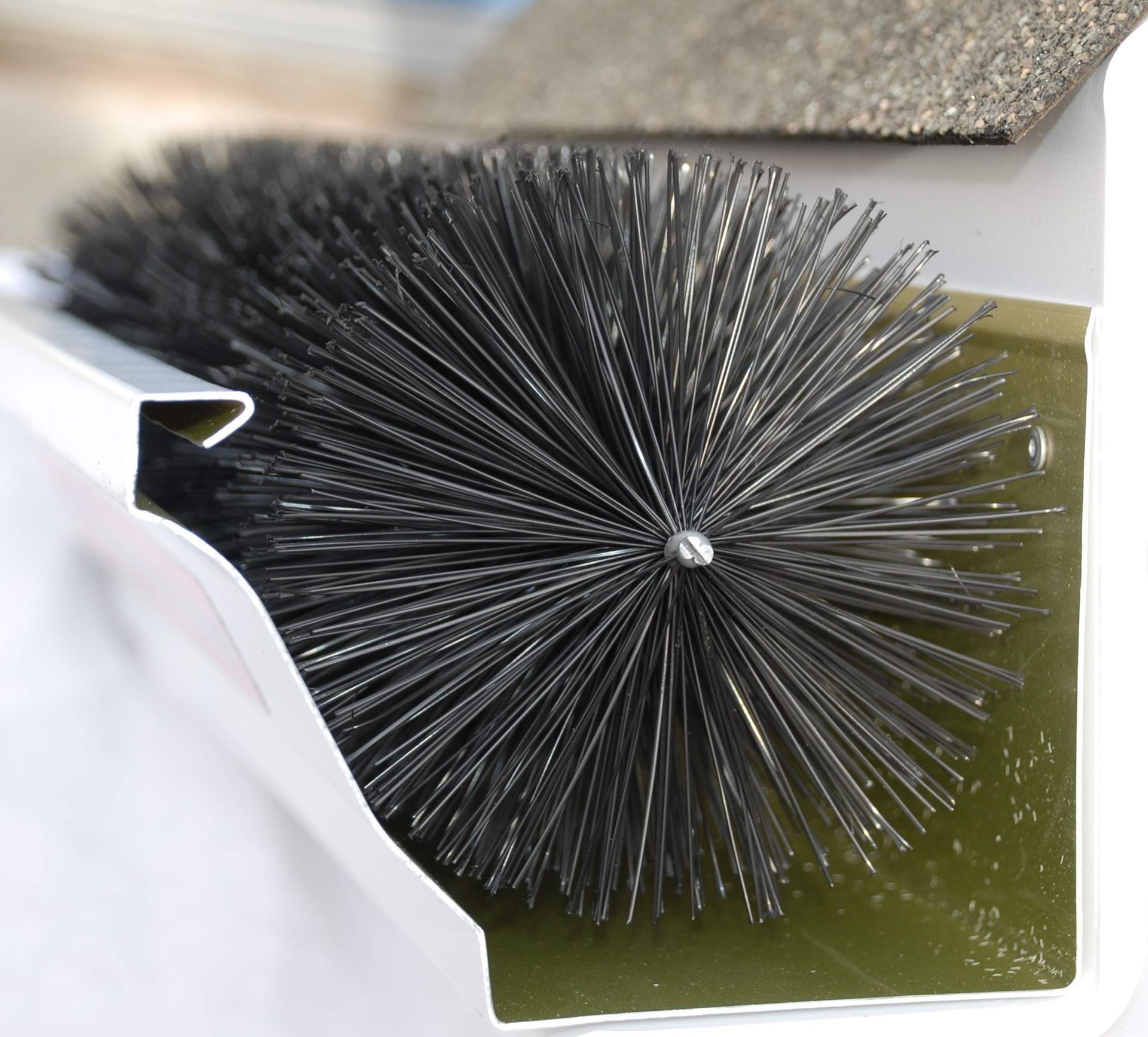 Gutter Brush