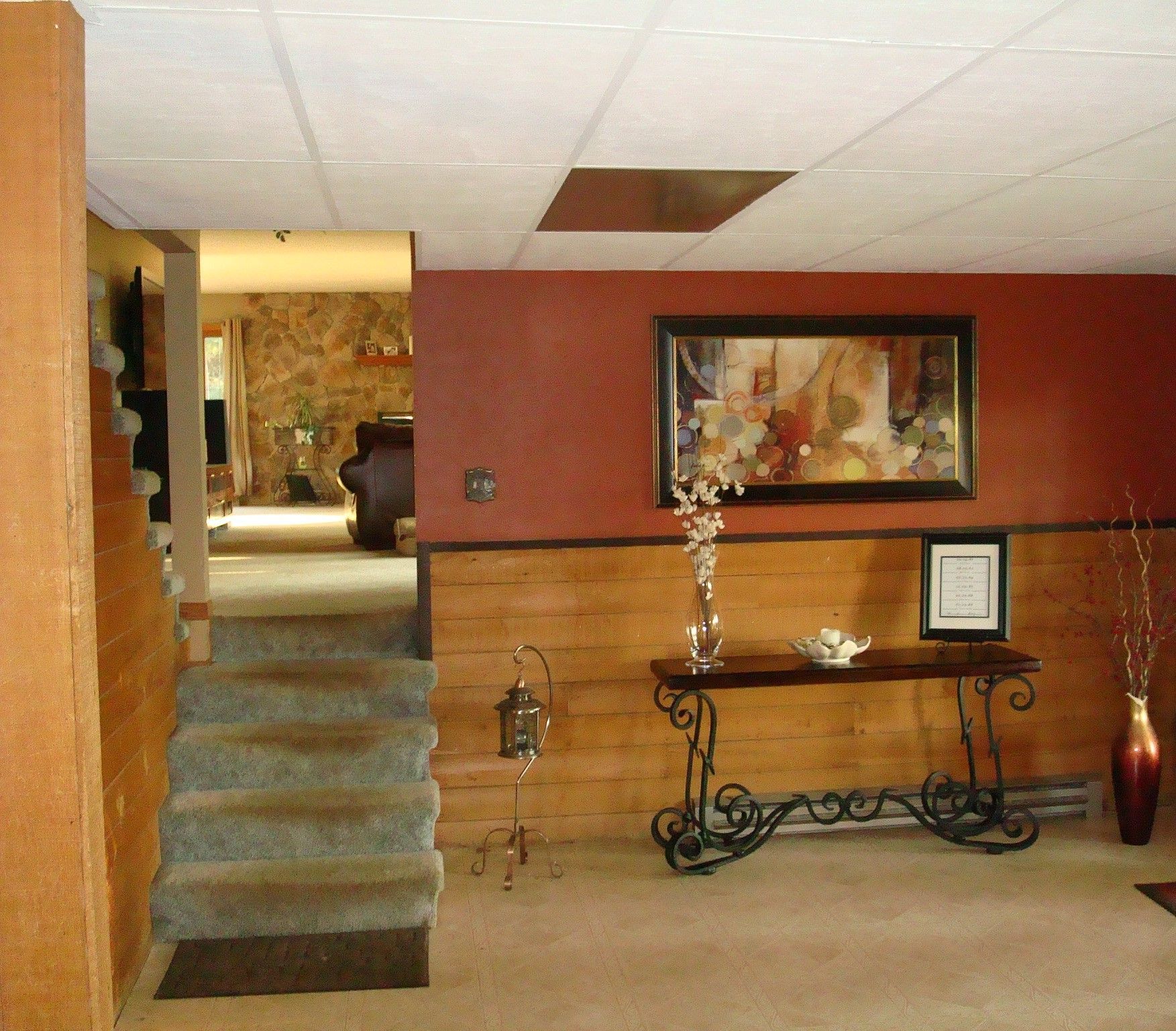 Stairs going to the basement