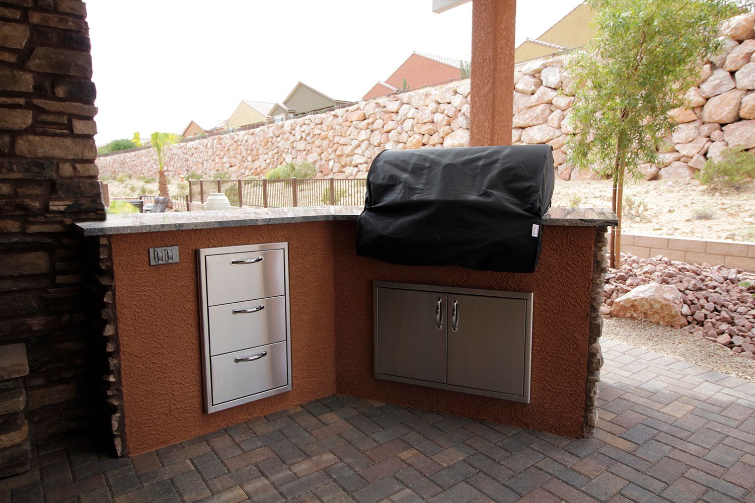 Outdoor Kitchens