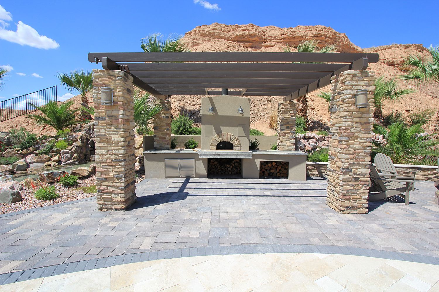 Outdoor Kitchen