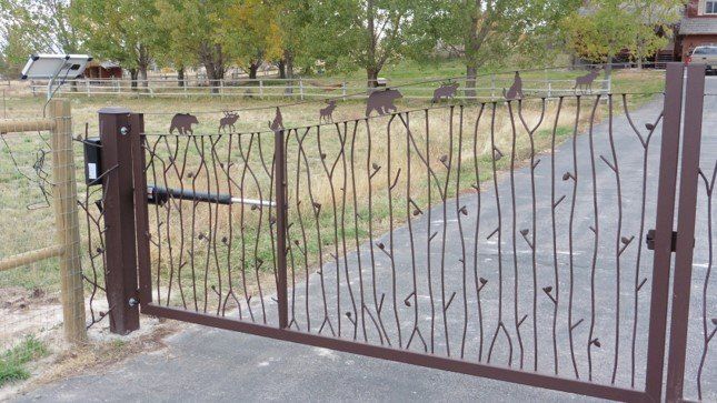 Powder coating metal finishing