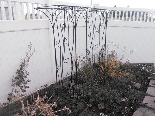 Powder coating metal finishing