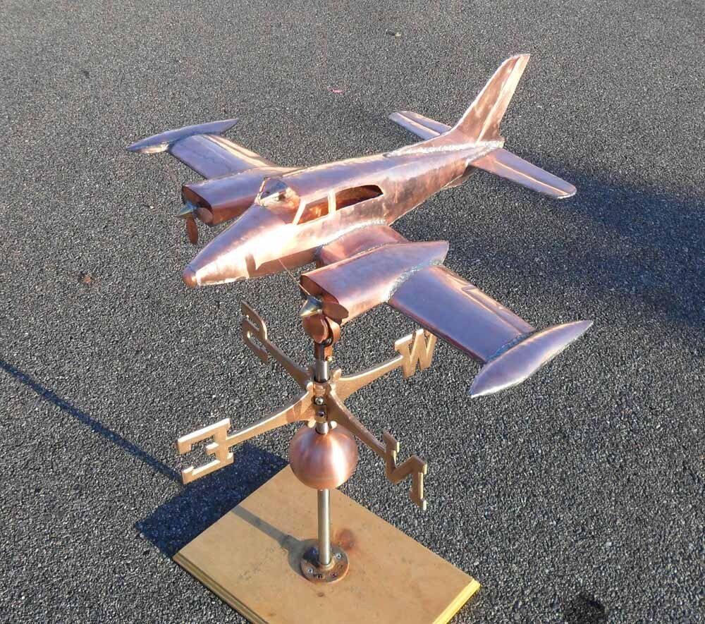 Airplane weathervane