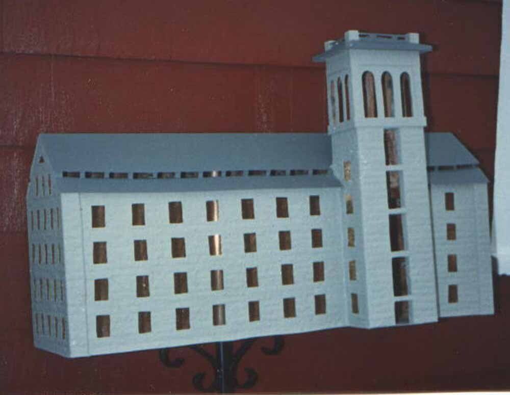 Structure weathervanes