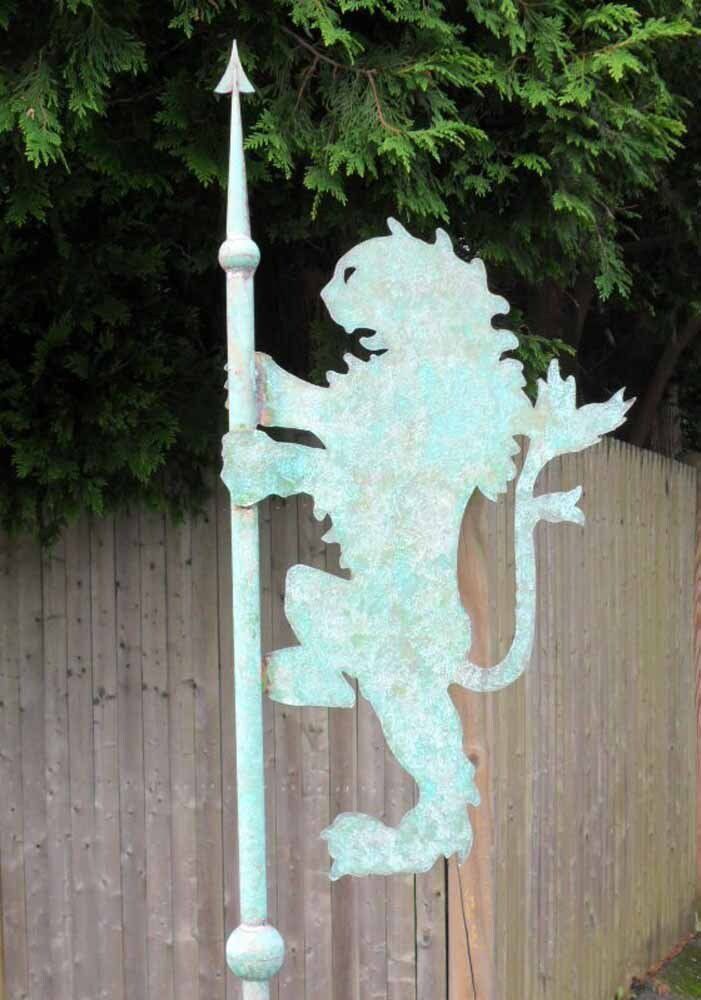 Symbolic weathervane