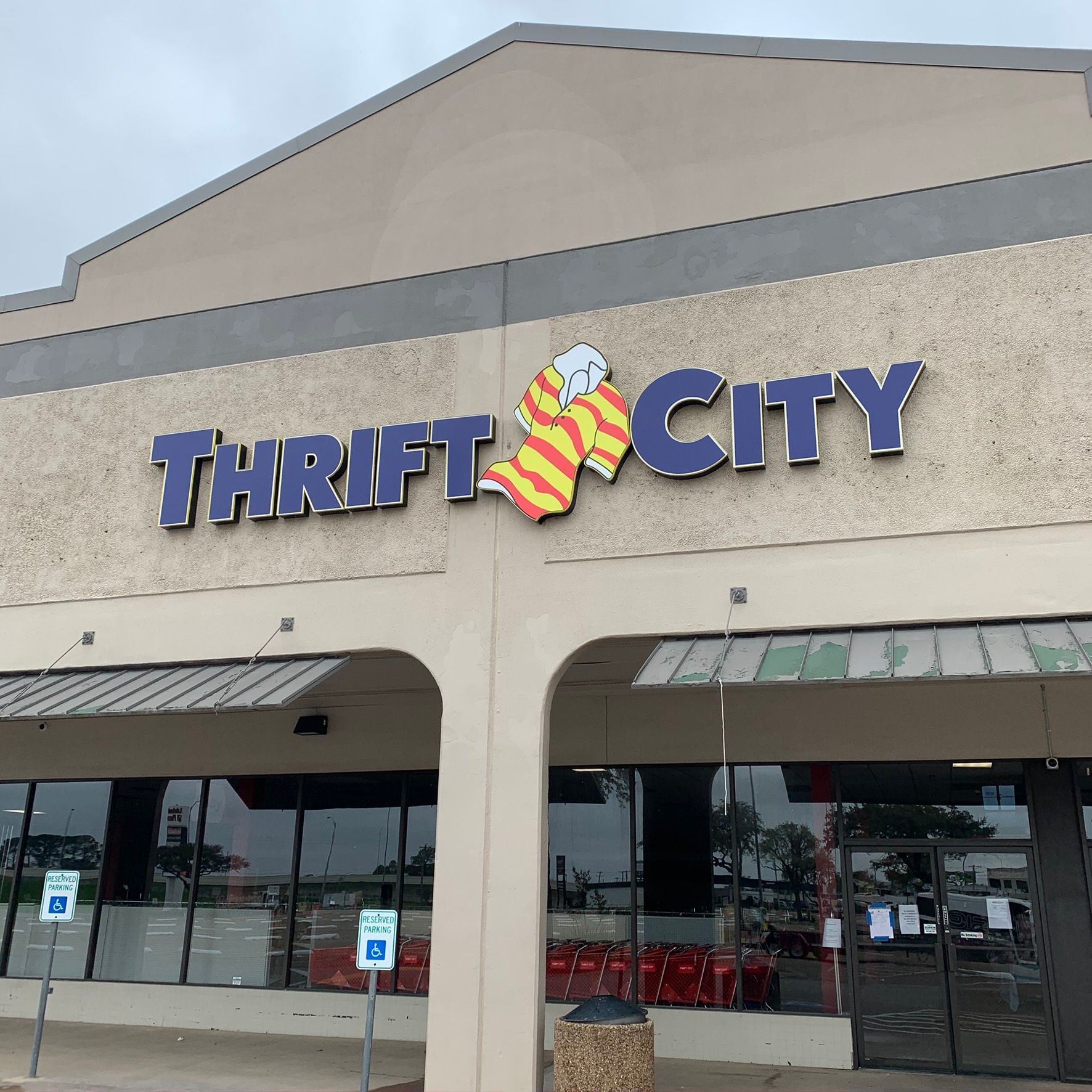 Front-lit channel letter storefront sign for Thrift City in Lewisville, TX.