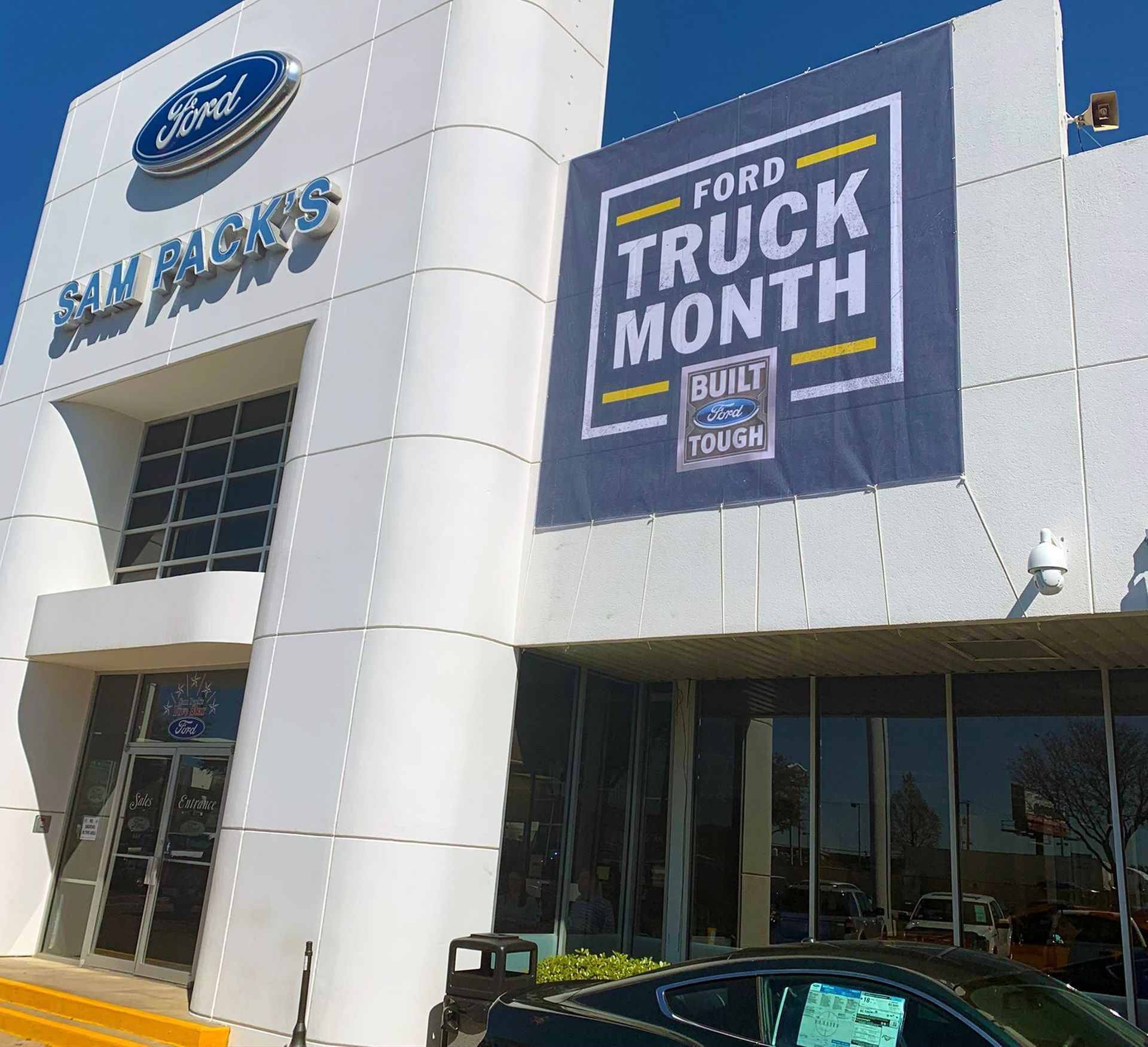 Ford dealership exterior with 