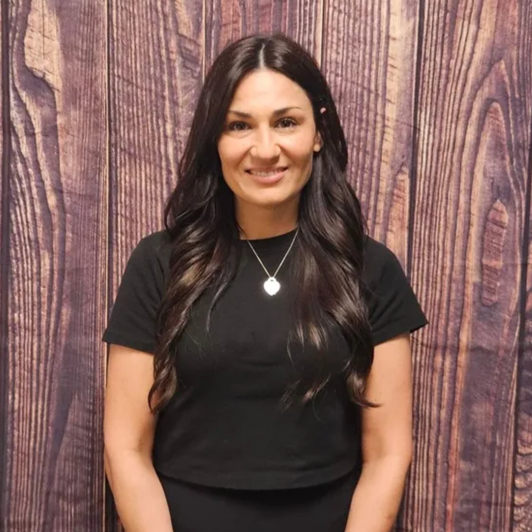 Nelda, Licensed Massage Therapist