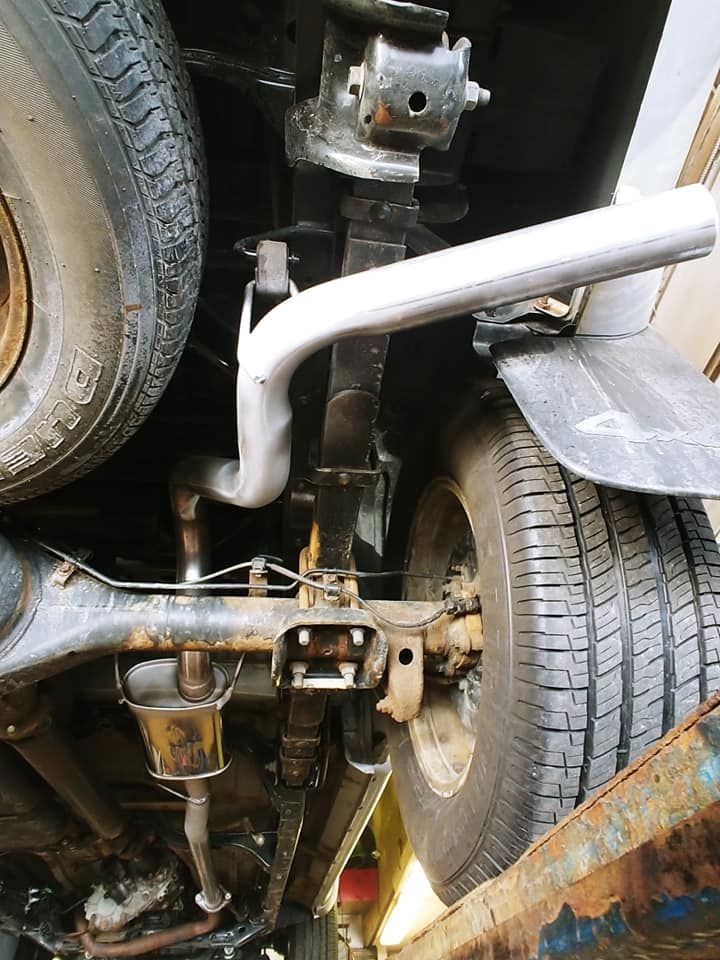 custom exhaust for UPS delivery vehicle