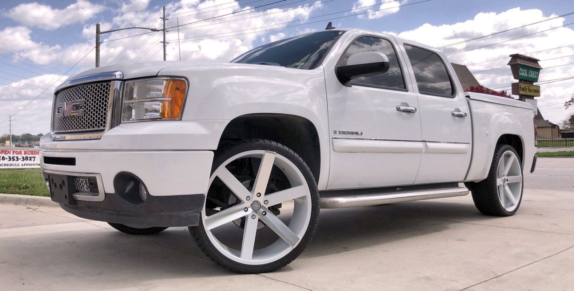 Wheels Topeka, KS Lawrence, KS Dub Empire Wheels & Tires