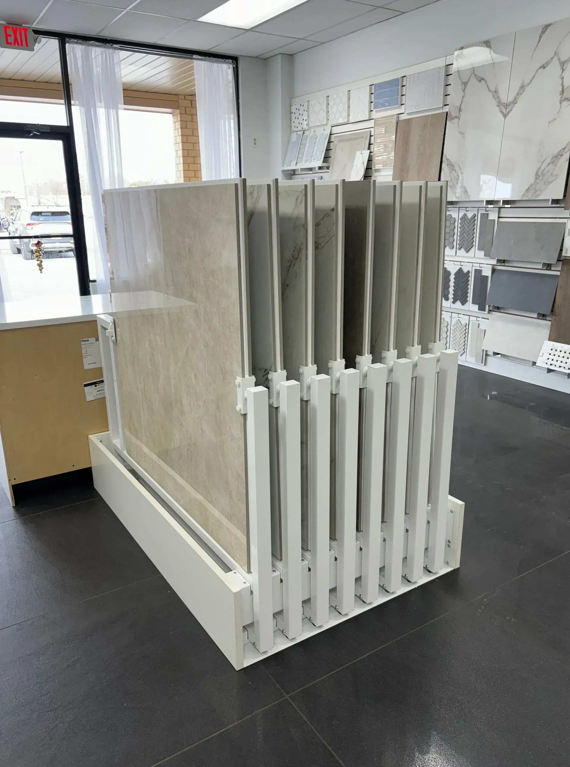 Display of white radiator panels in a showroom