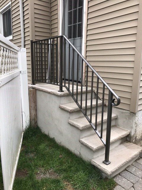 Residential Aluminum Railings for steps