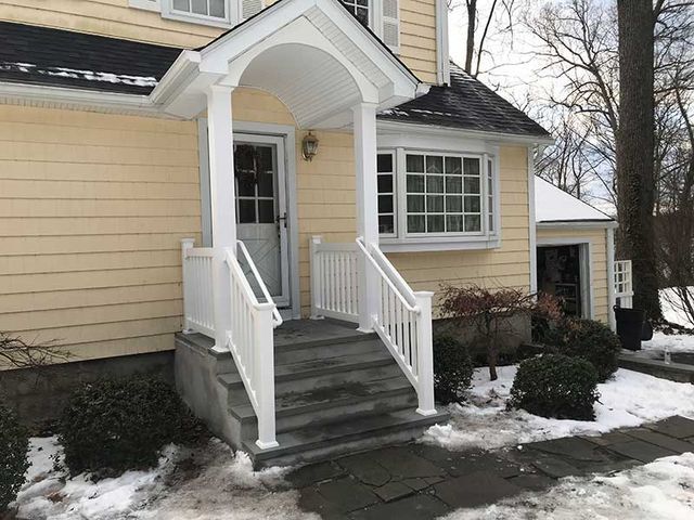 Vinyl and PVC Railings for House