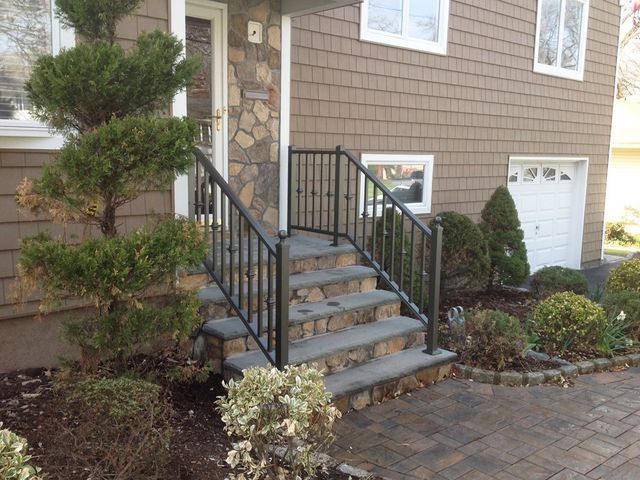 Residential Aluminum Railings