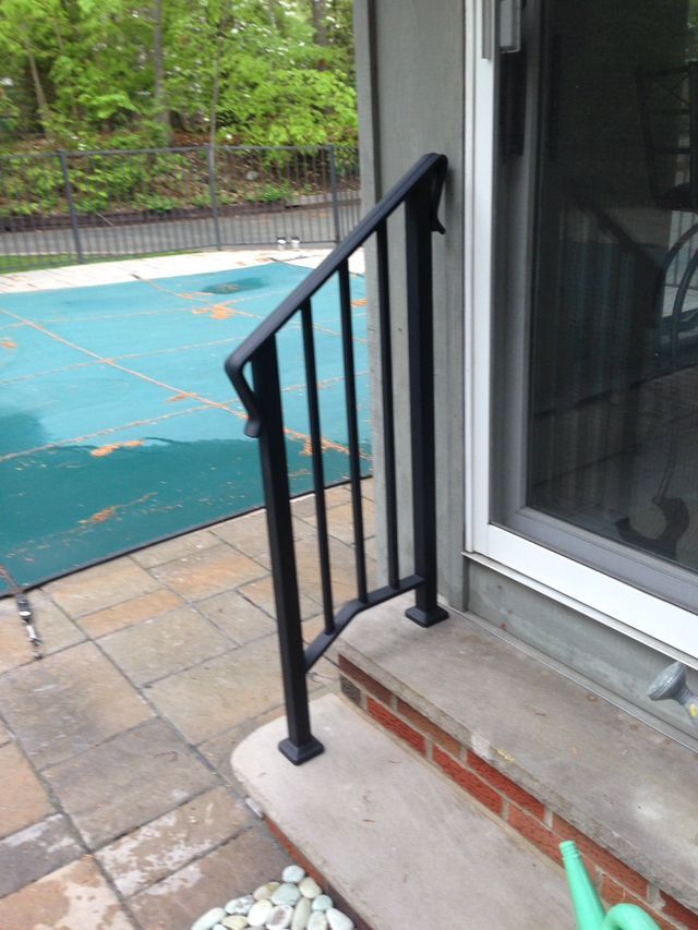 Residence Aluminum Railings for