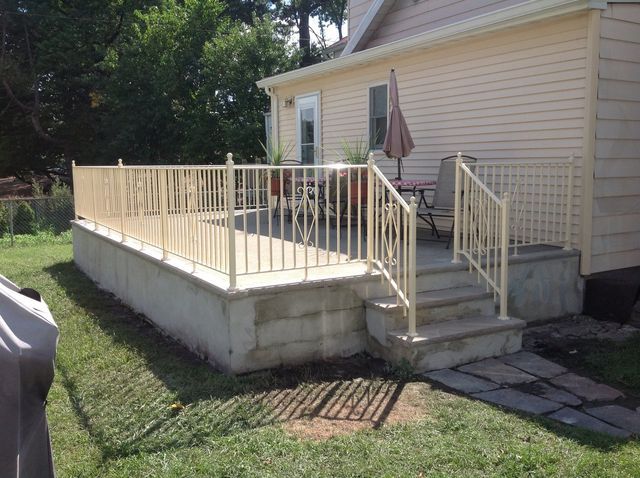 Commercial Vinyl Railings