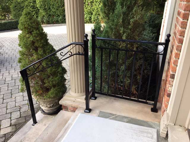 Corner railings
