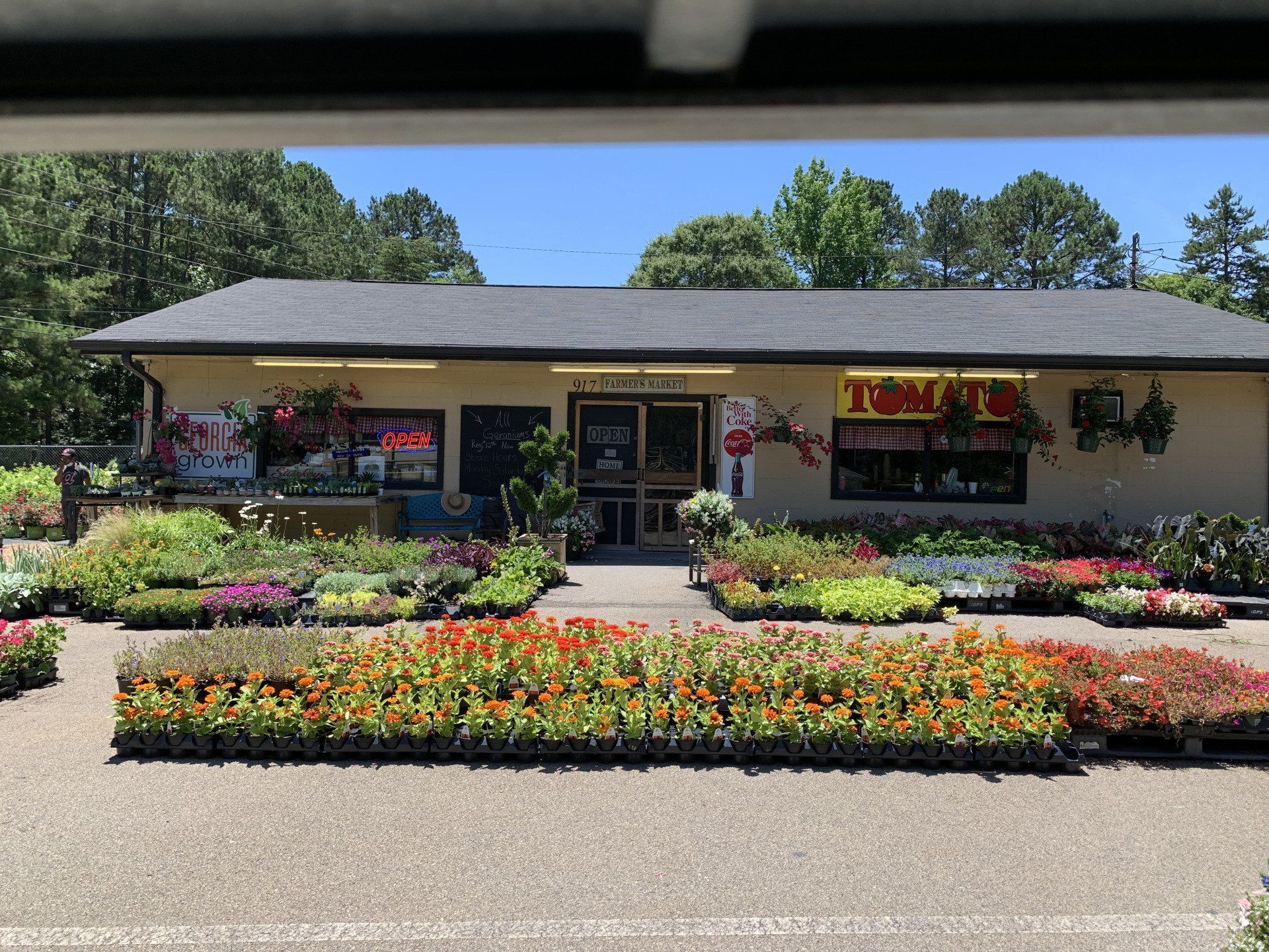 Knights Market Outside store