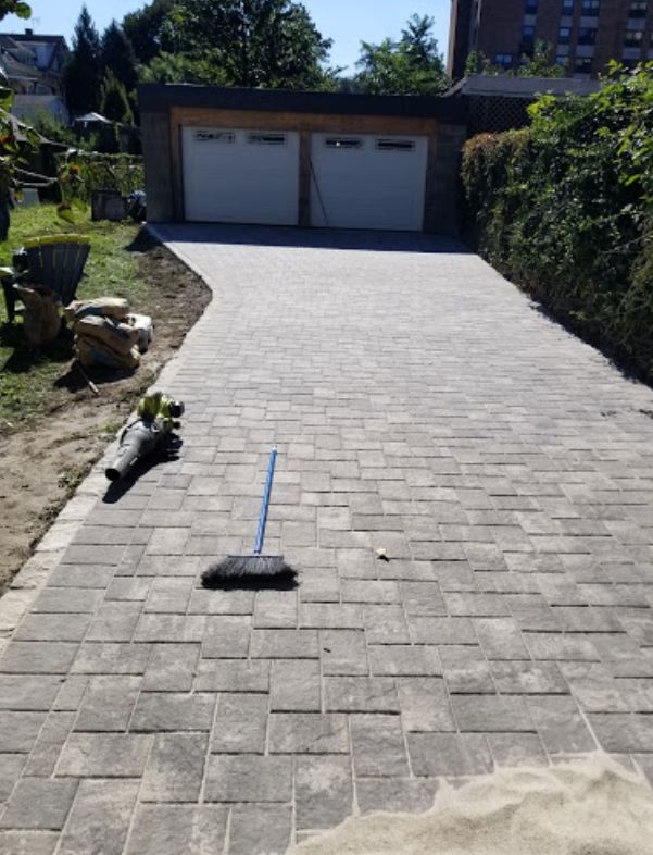 Paving service