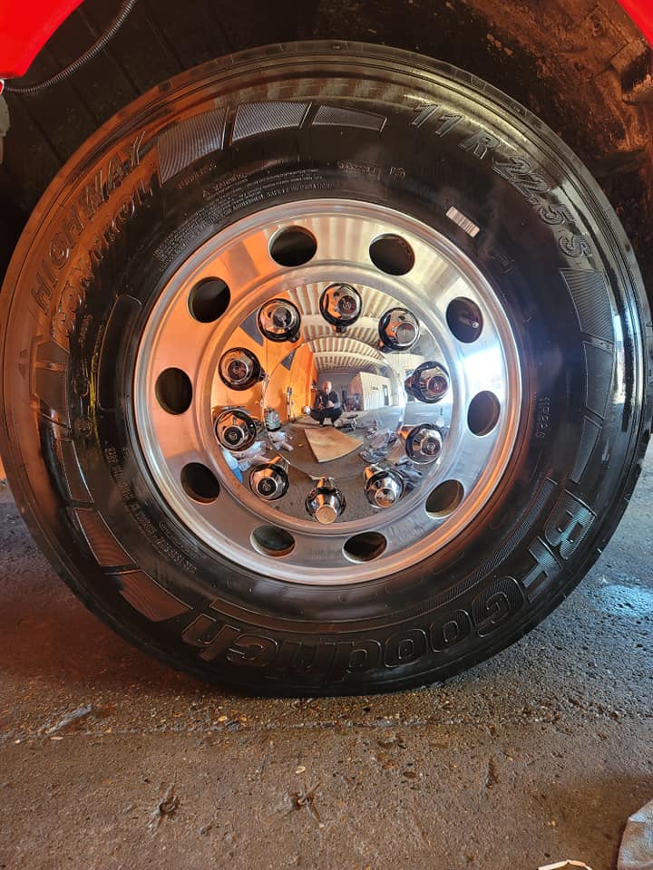 Attention 2 Detail image