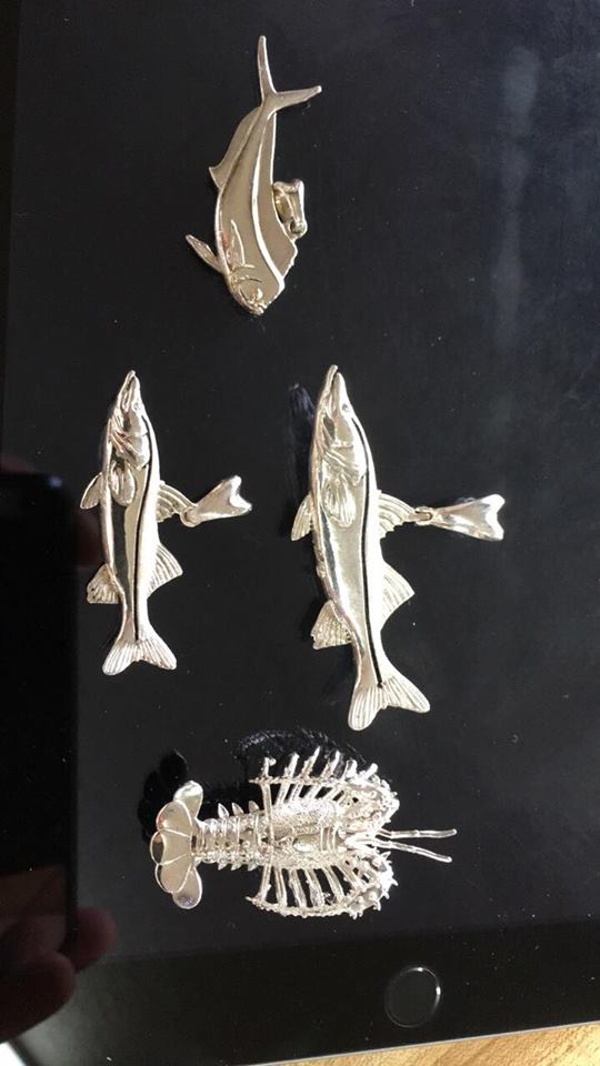 Fish pendant