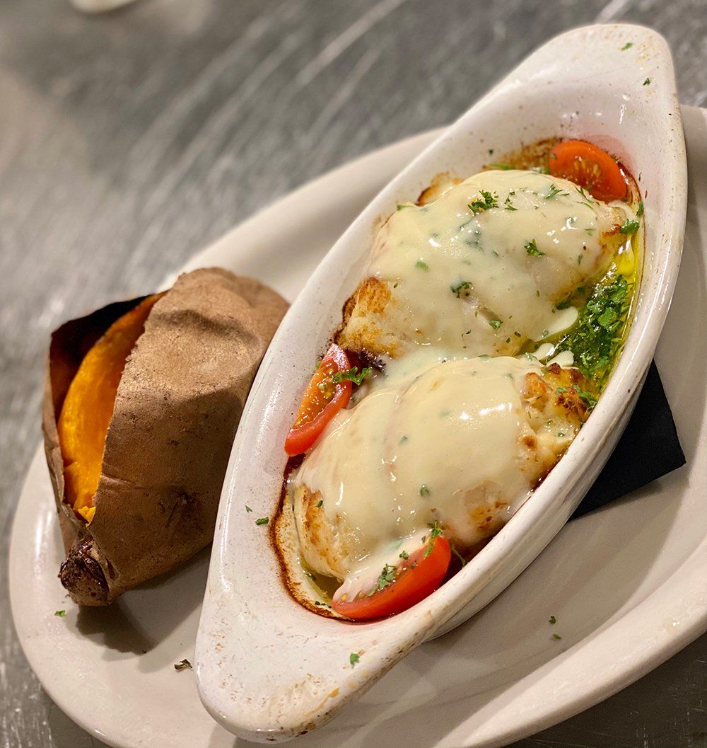 The Pewter Mug North Photo Gallery Naples, FL