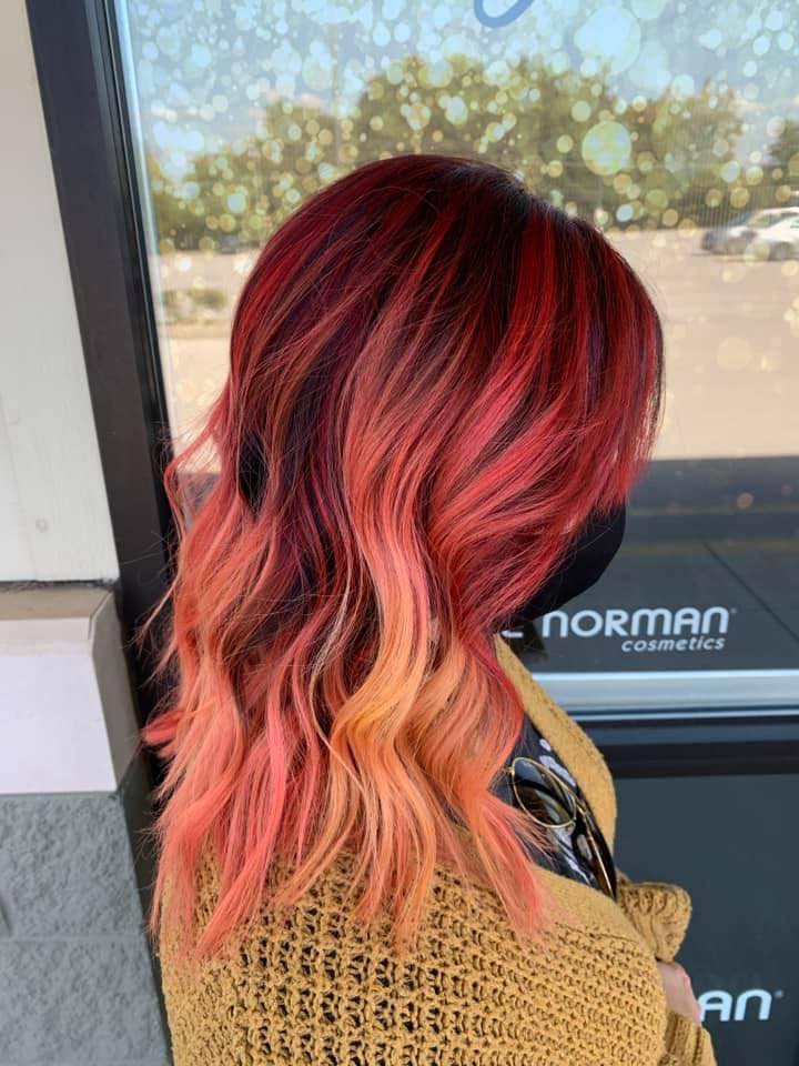 Green and gold nails