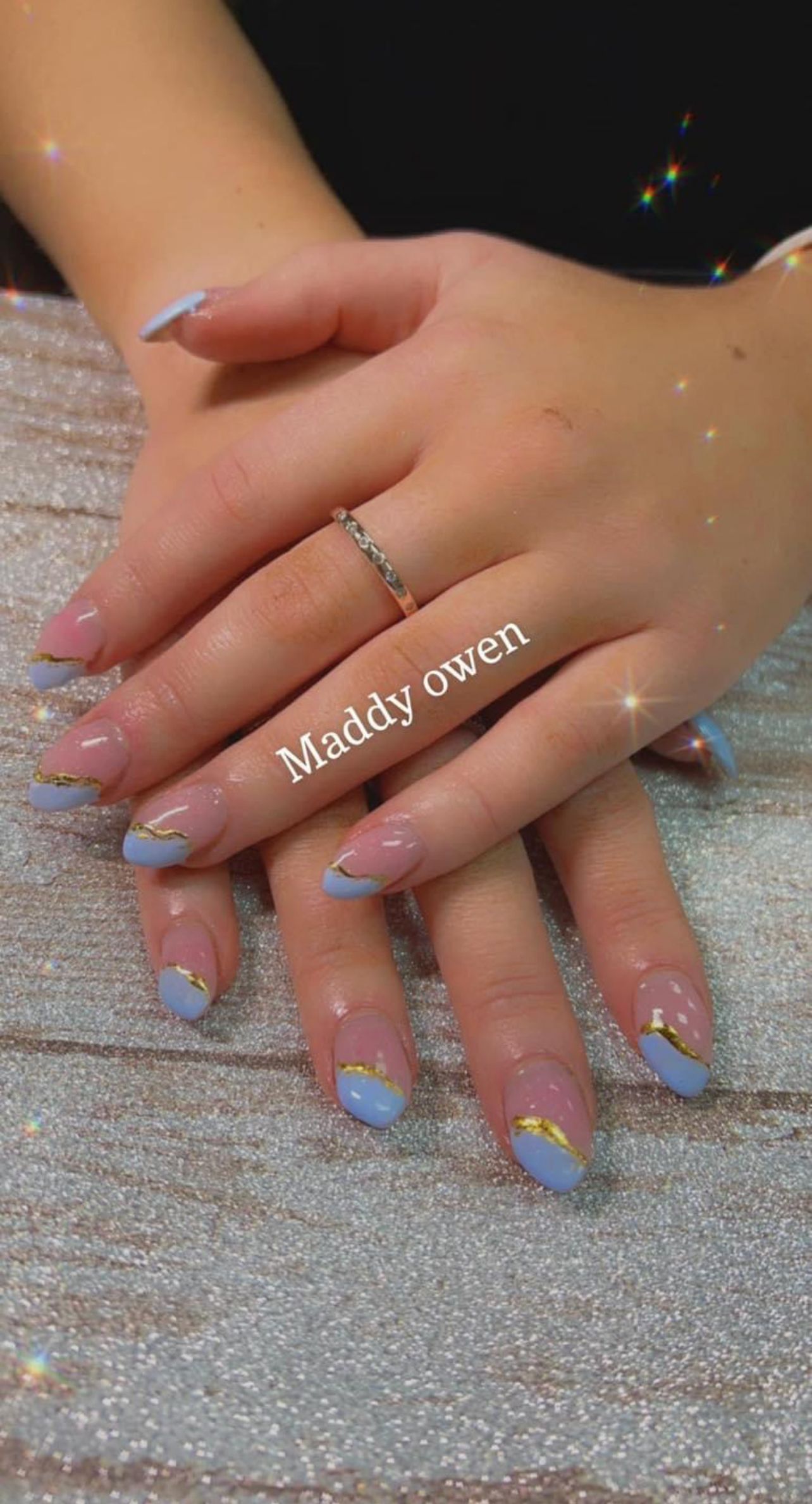 Blue and gold nail manicures