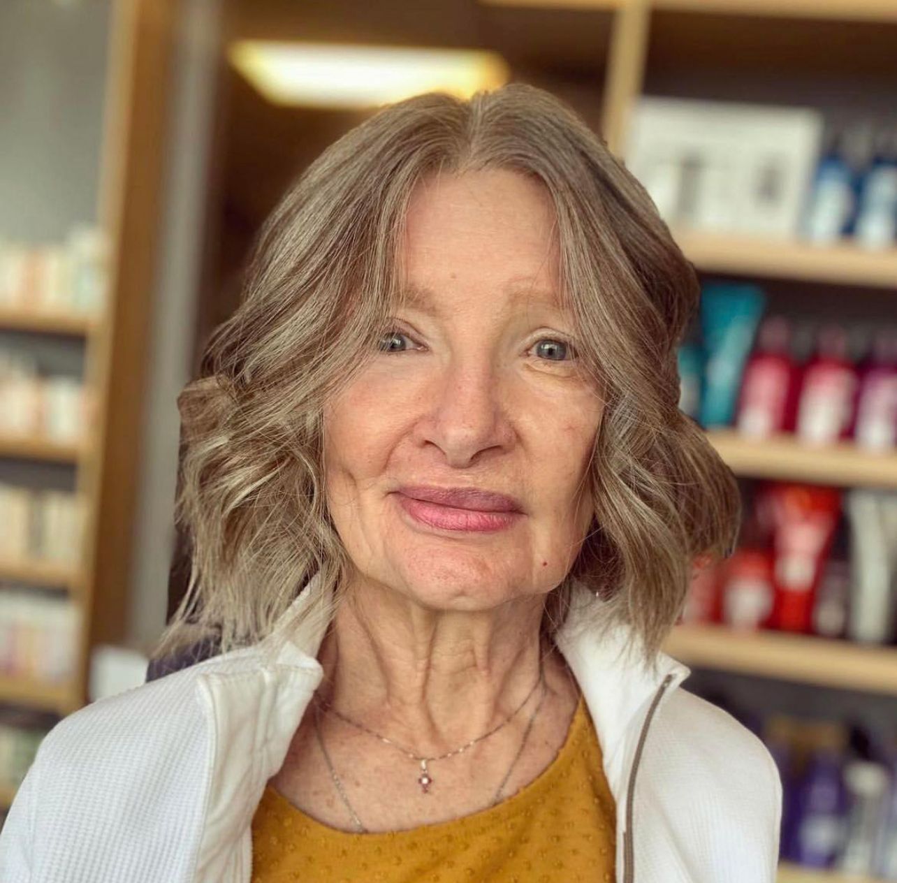 Hair styles for older woman