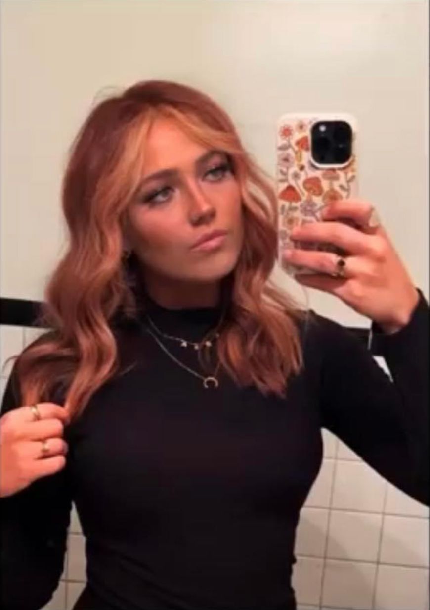 Satisfied client mirror selfie