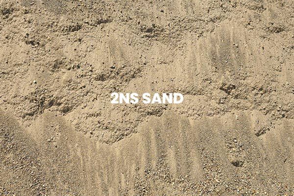 A pile of sand with the words `` 2ns sand '' written on it.