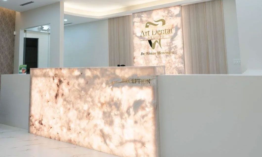 A dental office with a sign that says RCI on it