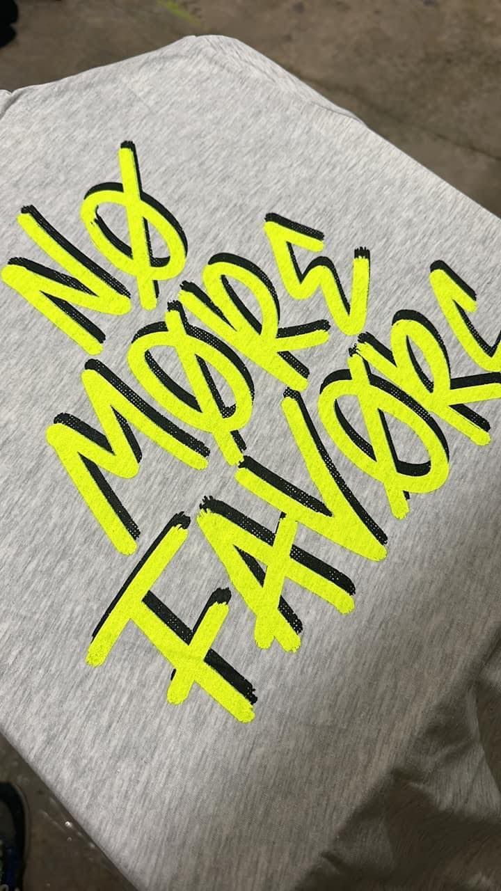 Gray sweatshirt with neon green 