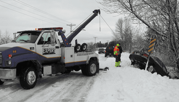 Auto Towing | Roadside Assistance | Oshkosh, WI