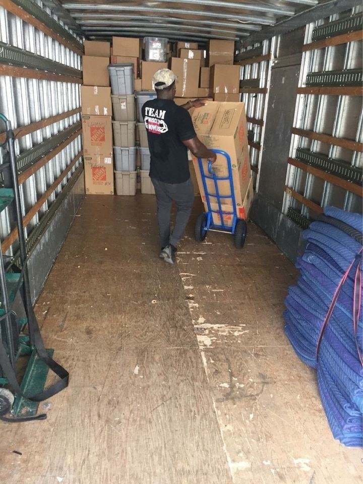 Meet the Muscled Up Movers Photo Gallery Huntsville, AL