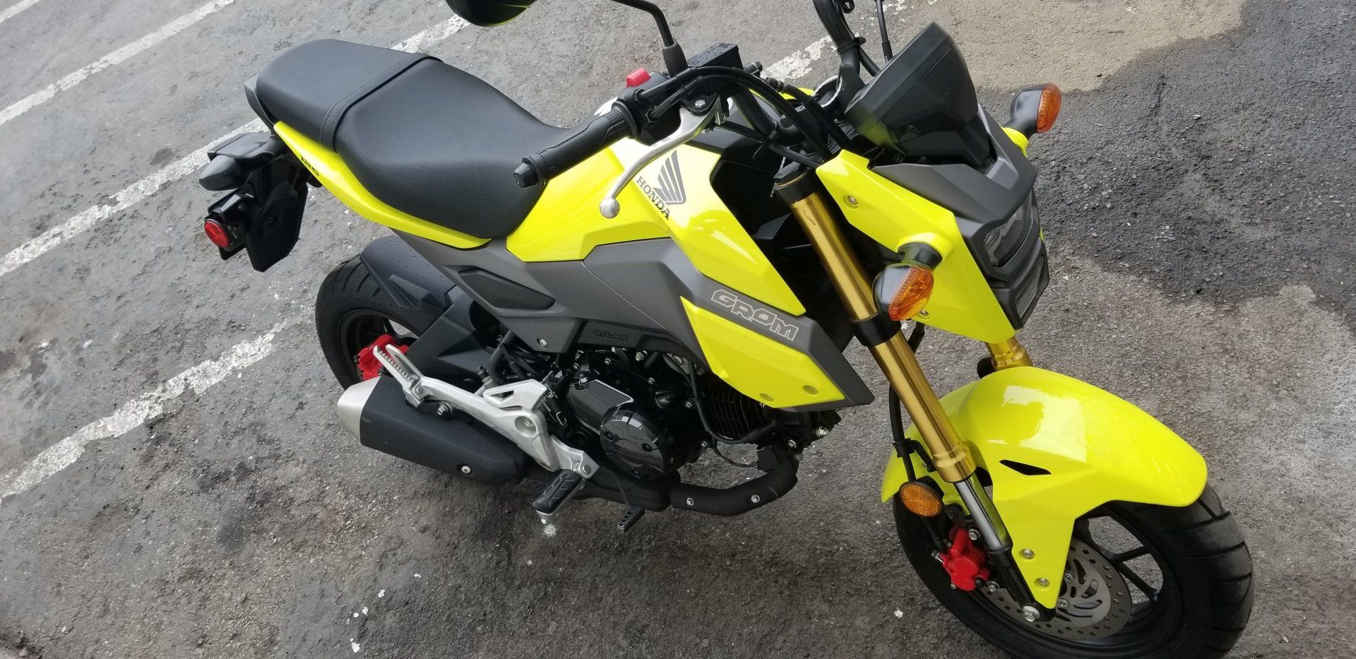 2018 Honda Grom 125 477 Miles $3,500 sideview left