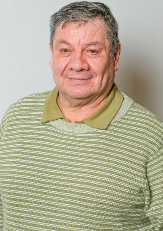 Javier R.