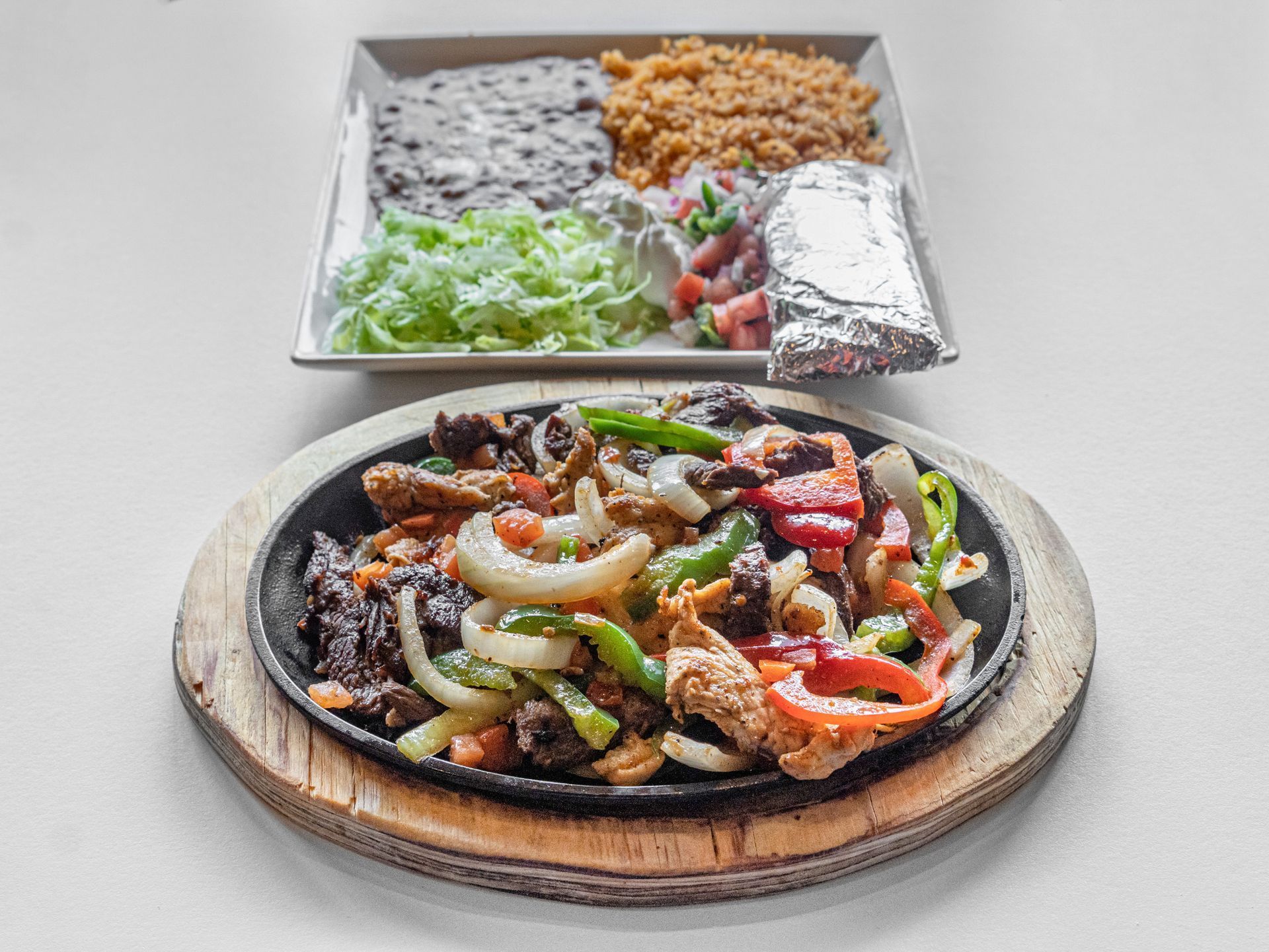 Restaurant | La Calera Mexican Bar & Grill | McMurray, PA