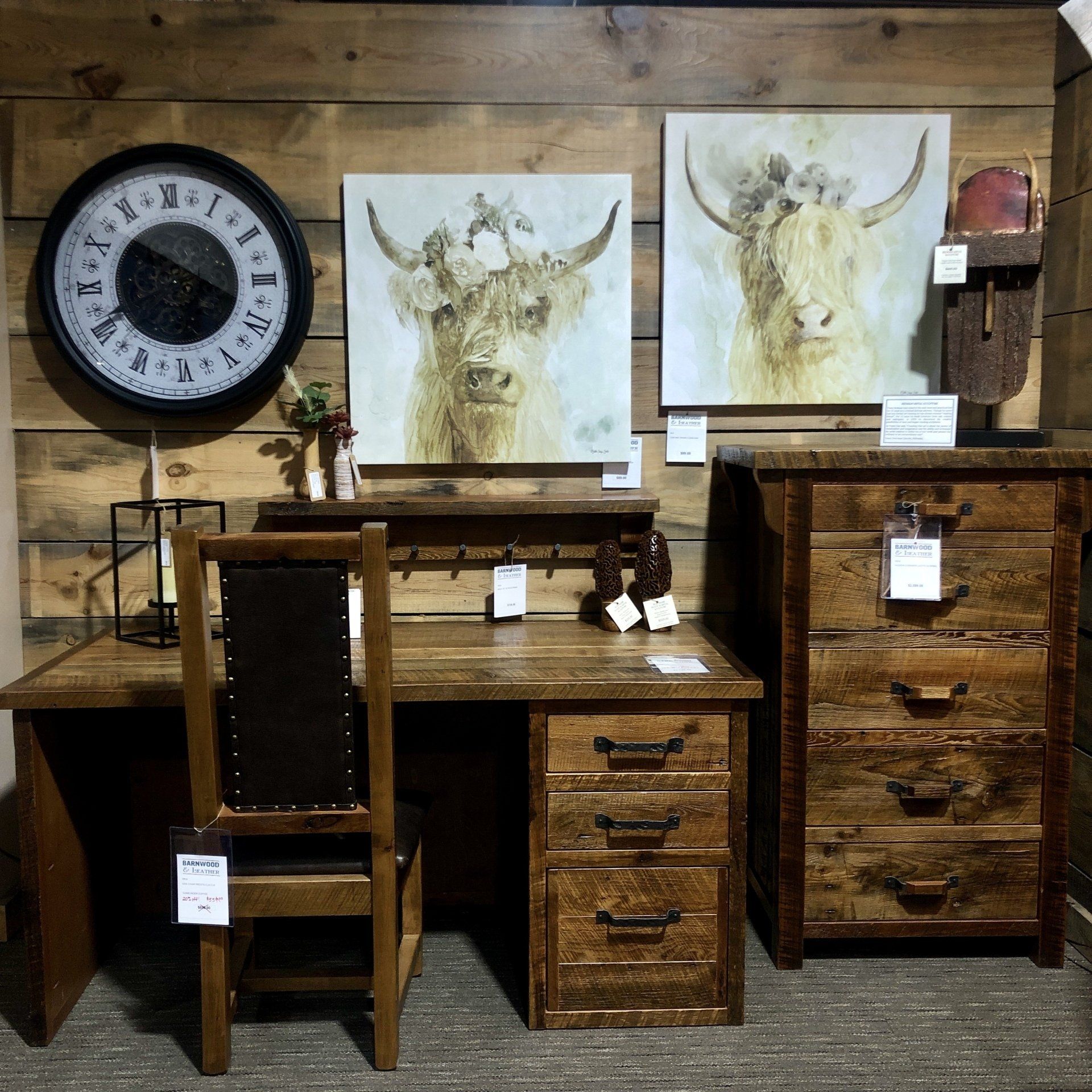 Custom Furniture Lincoln, NE Barnwood & Leather