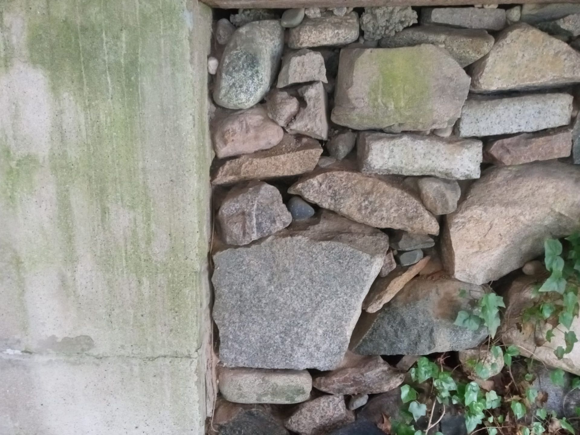 Concrete foundation
