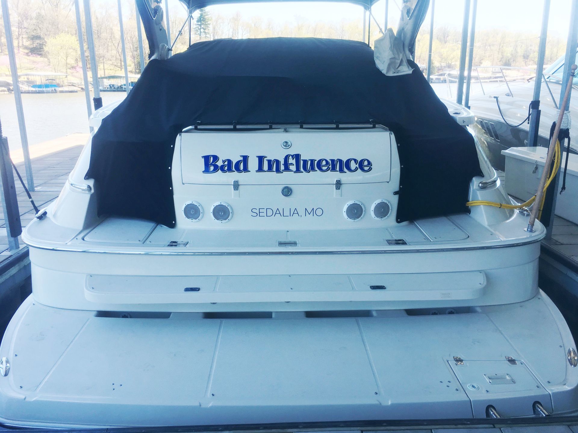Boat graphics