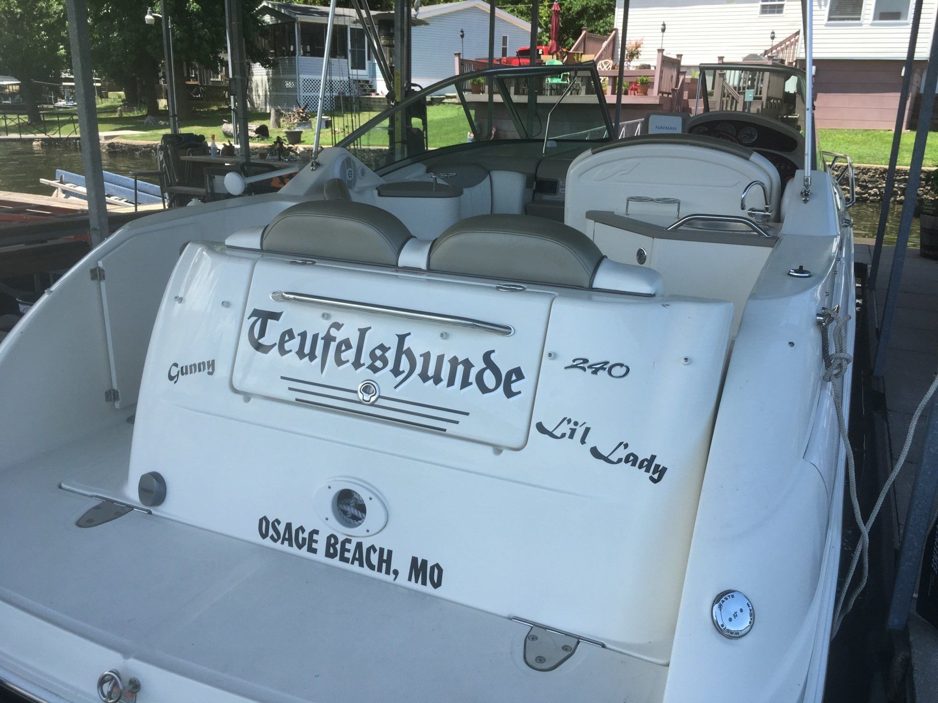 Boat graphics